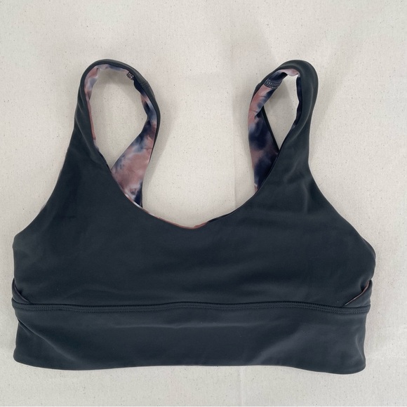 Lululemon Align Reversible sports bra. Size 10 - Picture 4 of 7